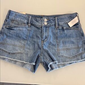 Anthropologie Pilcro The Wanderer low rise Blue Jean Shorts